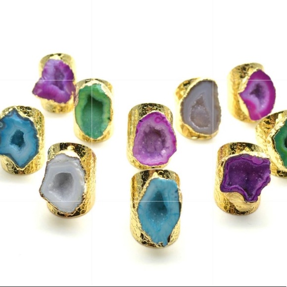 RINGS - Picture 2 of 3